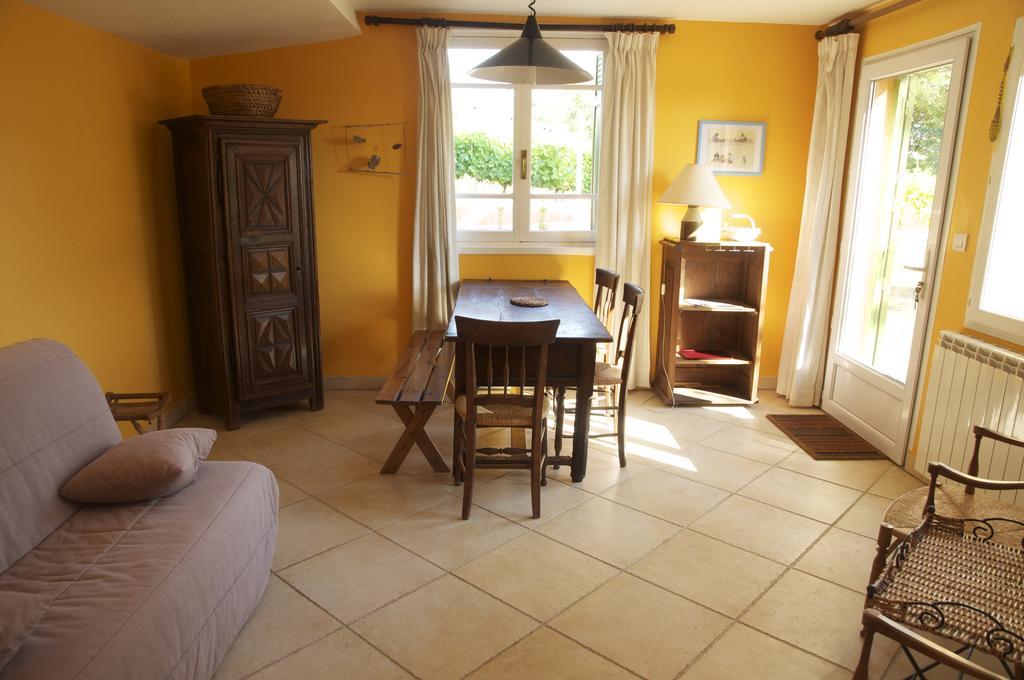 Villa Le Petit Bacalan Mormoiron Zimmer foto